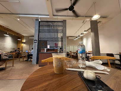 The Coffee House - Nguyễn Văn Lượng