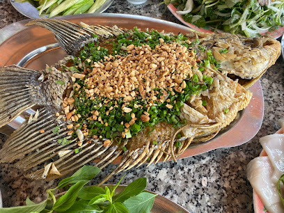 Quán ăn sân vườn Hương Quê