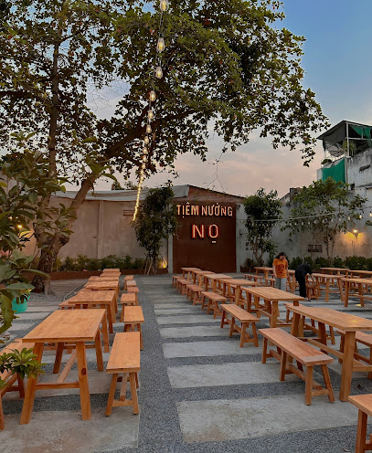 Tiệm Nướng Nọ Trong Vườn
