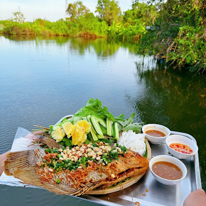 Quán ăn vườn Táo 1