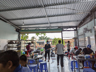 Quán Hủ Tiếu Dì 2 Thúy