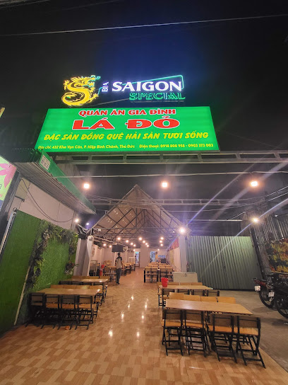 Lá đỏ quán