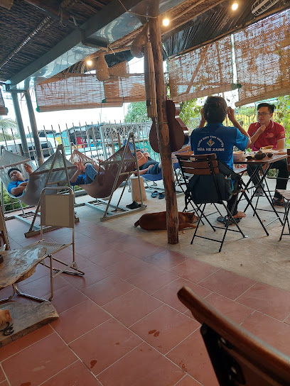 Cà phê Hoài Niệm (DV câu cá trong rừng, võng nằm)